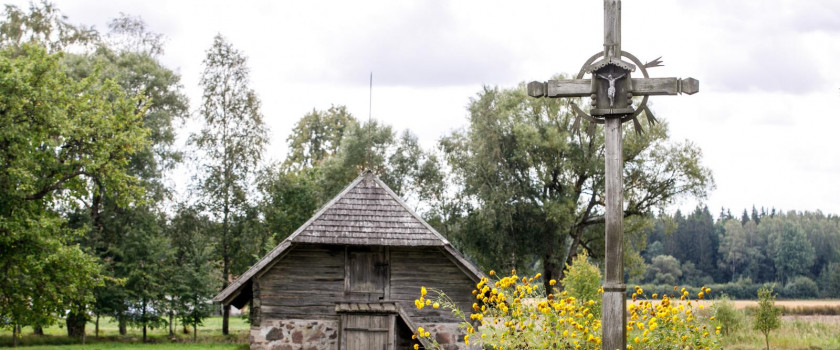maironio-gimtines-ir-teviskes-takai-5d5d0c609e69d.jpg